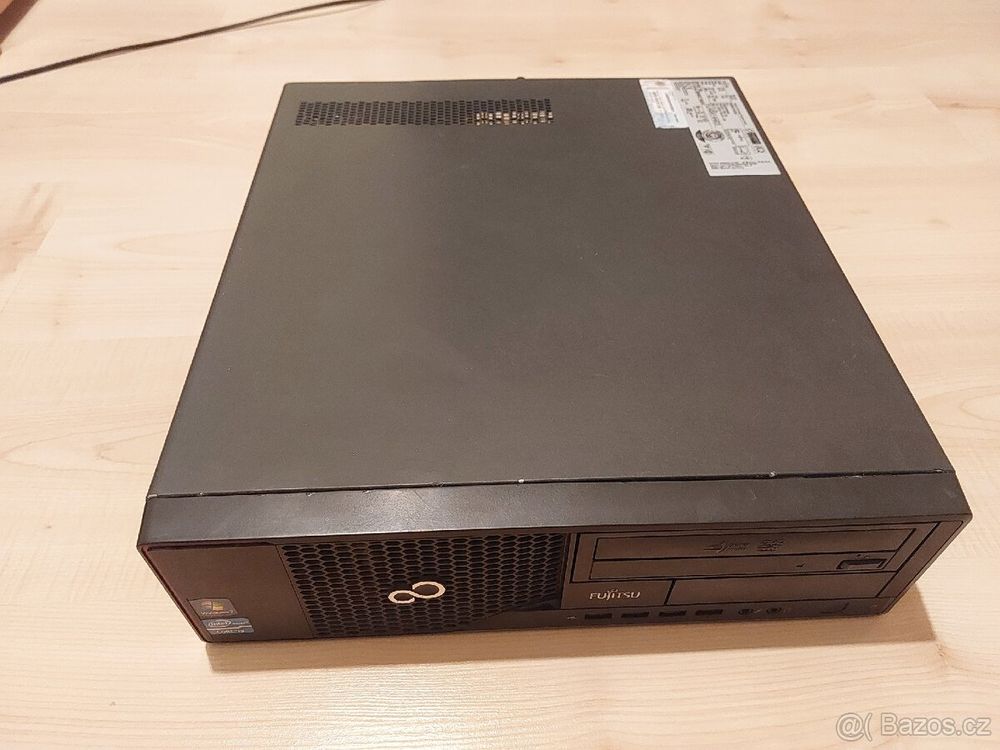Fujitsu Siemens Esprimo E710 i3/8Go/120Go/W10 Matériel informatique