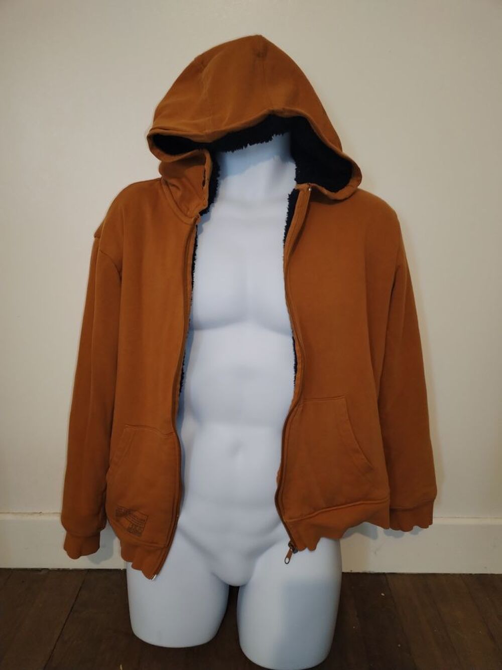 Gilet sweat &agrave; capuche (Taille 16 ans) Vêtements enfants