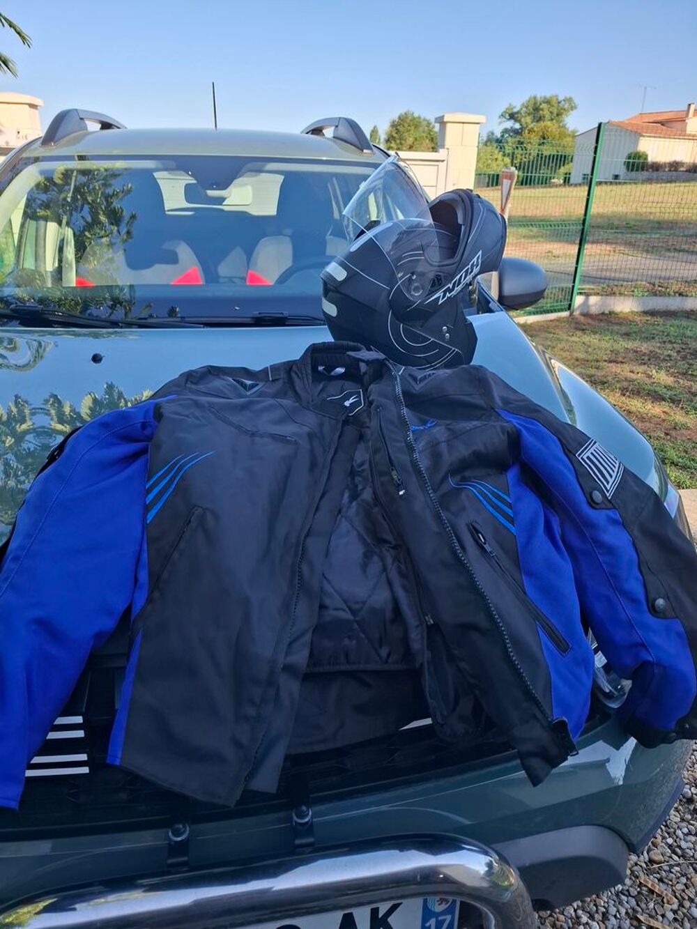 Blouson moto pour homme + casque Vêtements