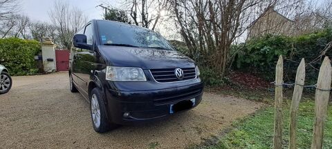 Volkswagen MULTIVAN Multivan 2.5 TDI 174 FAP Carat Tiptronic (7pl) 2007 occasion Bouchemaine 49080