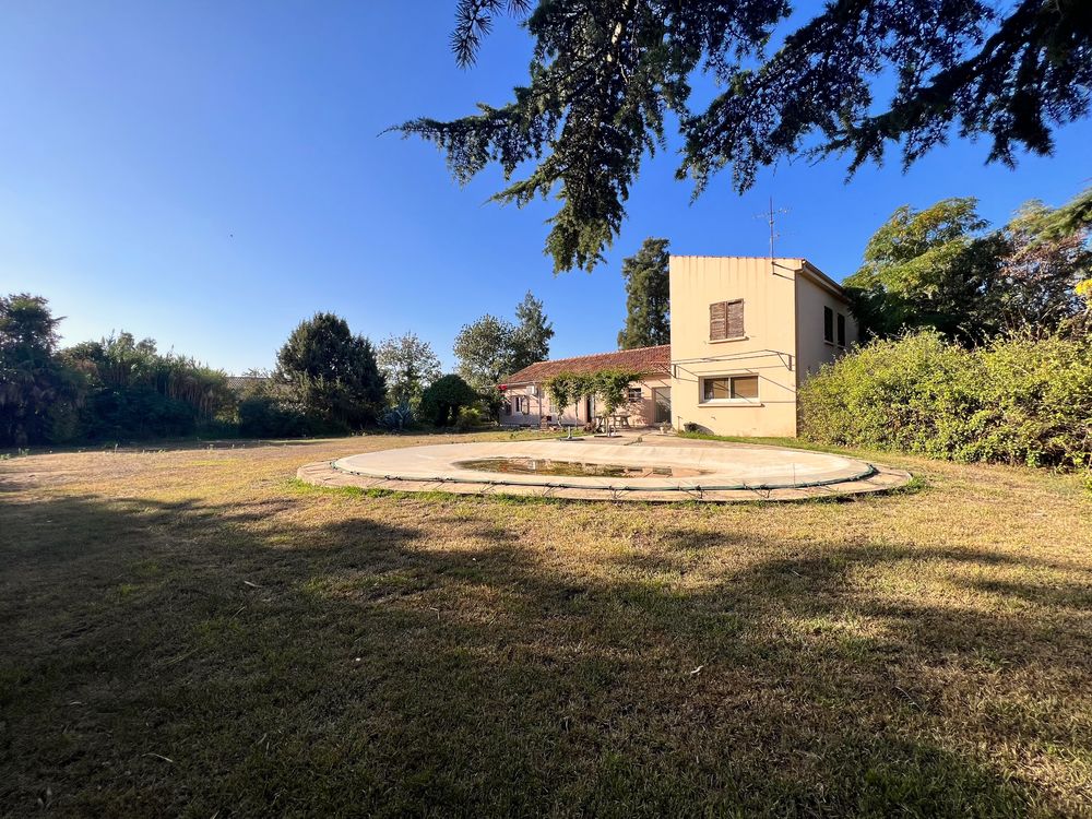 Vente Villa Villa 6 pices 179 m2 avec piscine et garage sur 4680 m2 de Ghisonaccia