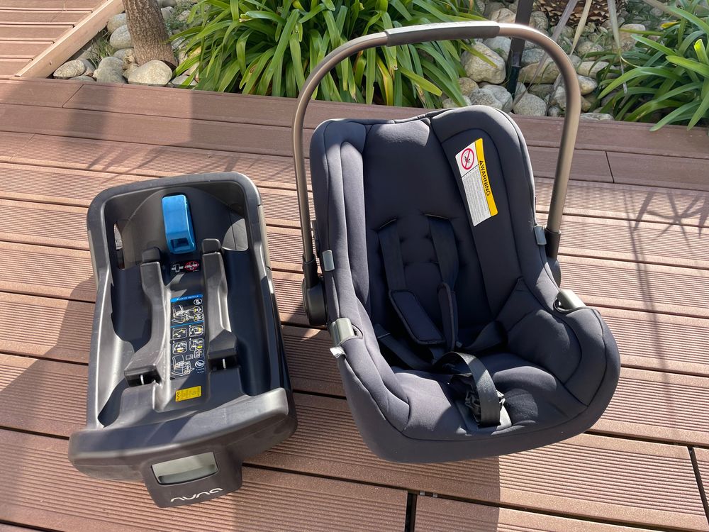 Coque si&egrave;ge auto Pippa noir Pu�riculture