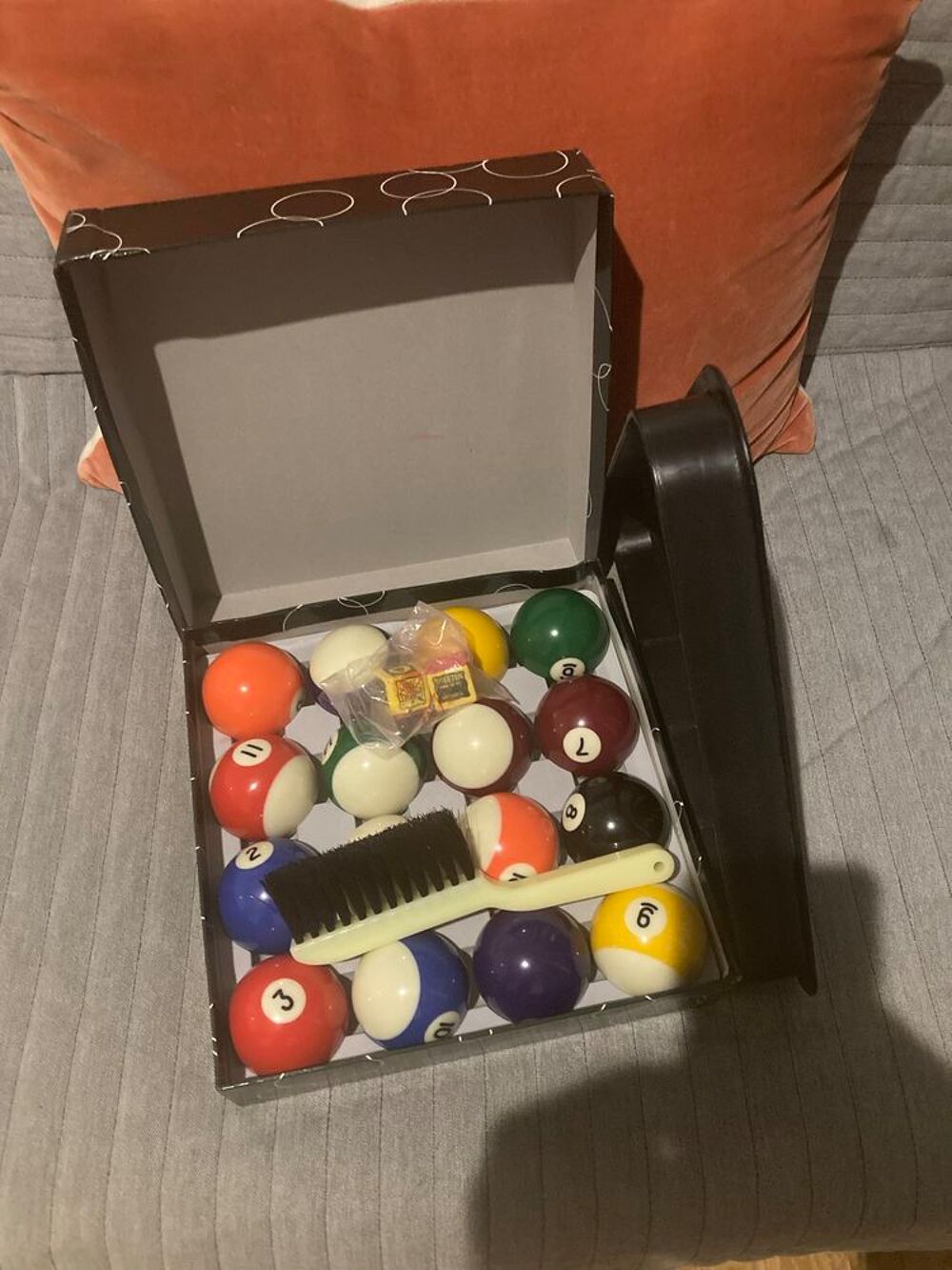 Billard anglais Defa&iuml;ste convertible 6 pieds + plateau table €" bon &eacute;tat; d&eacute;j&agrave; d&eacute;mont&eacute;, pr&ecirc;t &agrave; emporter Meubles