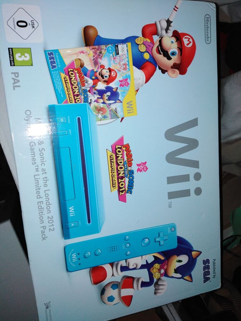Wii console avec manette
Wii fit plus
Jeu Consoles et jeux vidéos