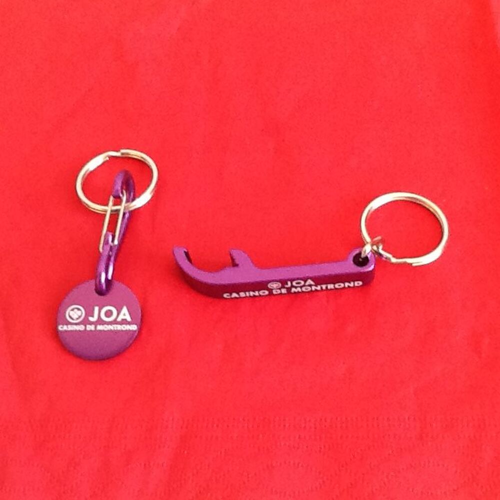 PORTE-CLEFS "FONDATION FRANCE" "CASINO JOA" 