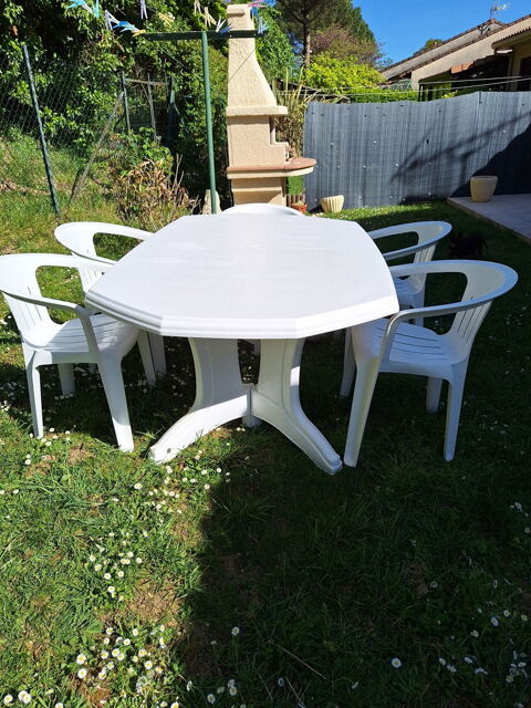 Salon de jardin avec tables et 5 fauteuils 120 Bon-Encontre (47)