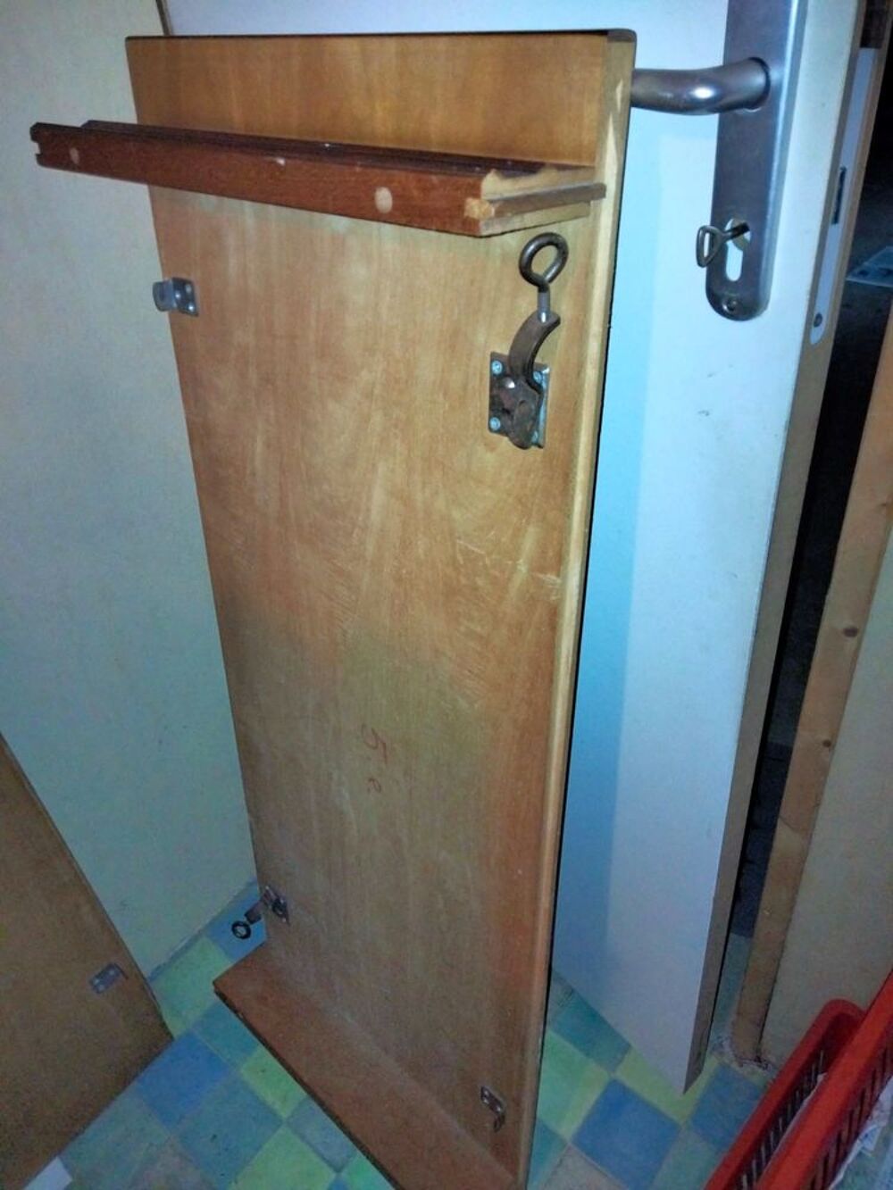 1table avec ses 2 rallonges + 6 chaises en merisier Meubles