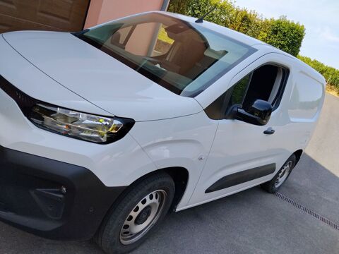 Citro&euml;n Berlingo BERLINGO 20 L1 BlueHDi 100 CLUB 2024 occasion Vert-Toulon 51130