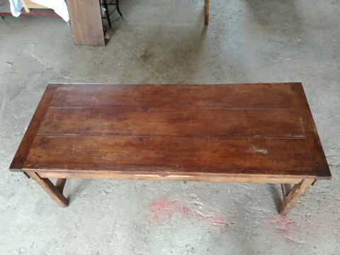 TABLE DE FERME. 1 Maurs (15)
