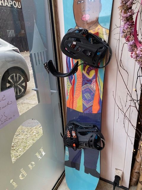 Planche de surf et chaussures taille 45  Cahors 250 Cahors (46)