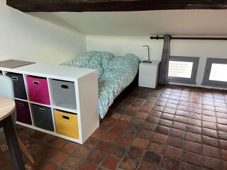  Appartement à louer 1 pièce 75 m²