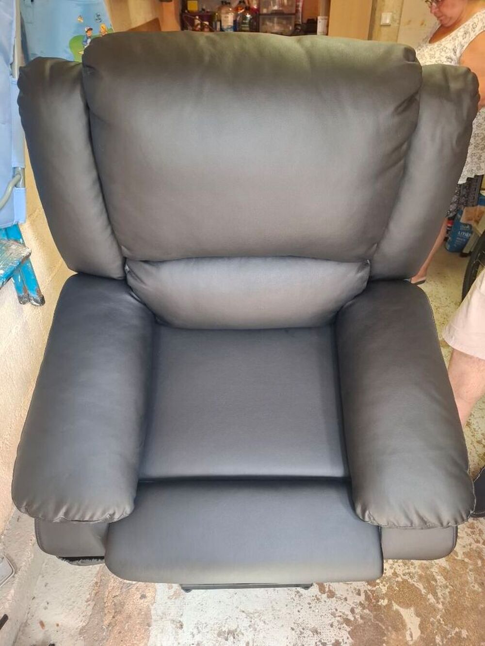 fauteuil relaxation releveur cuir de buffle Meubles