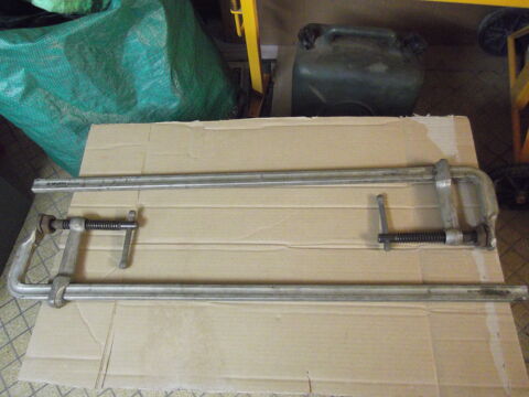 2 serres joints a garot 60190 Estres-saint-denis