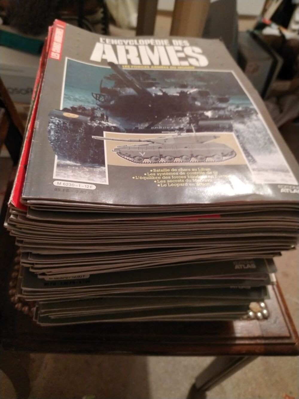 Collection Atlas Encyclop&eacute;die des Armes Livres et BD