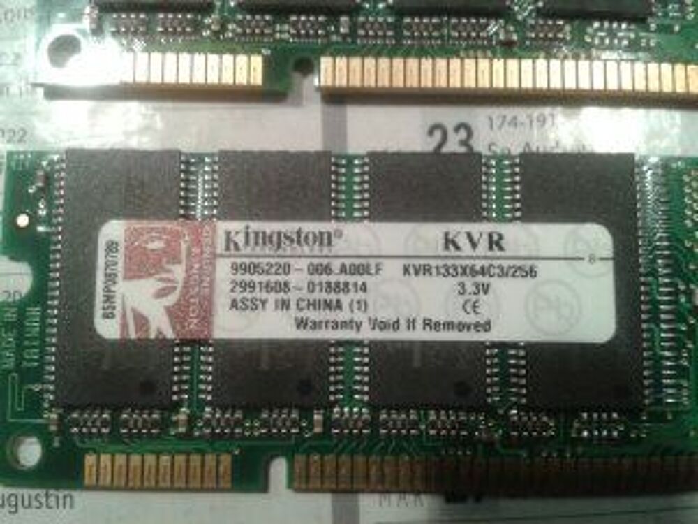 M&eacute;moire sdram 512 et 256 mo kingstom pc133 Matériel informatique
