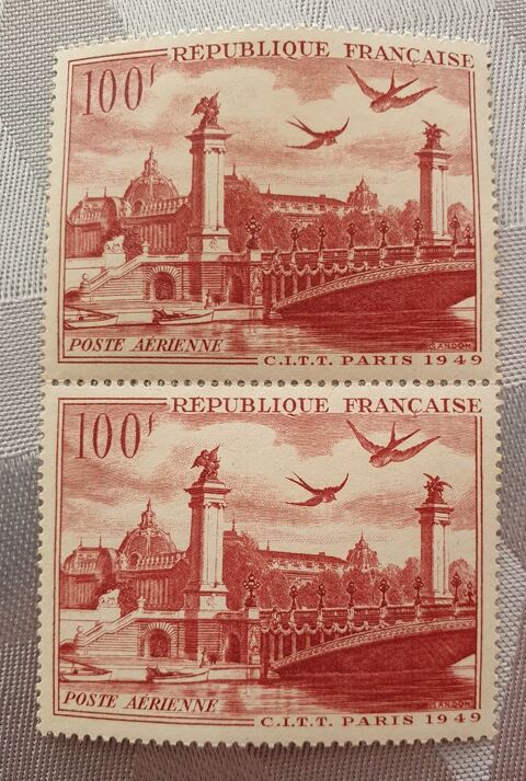 Timbre PA28 neufs en paire ou  l'unit 2 Jou-ls-Tours (37)