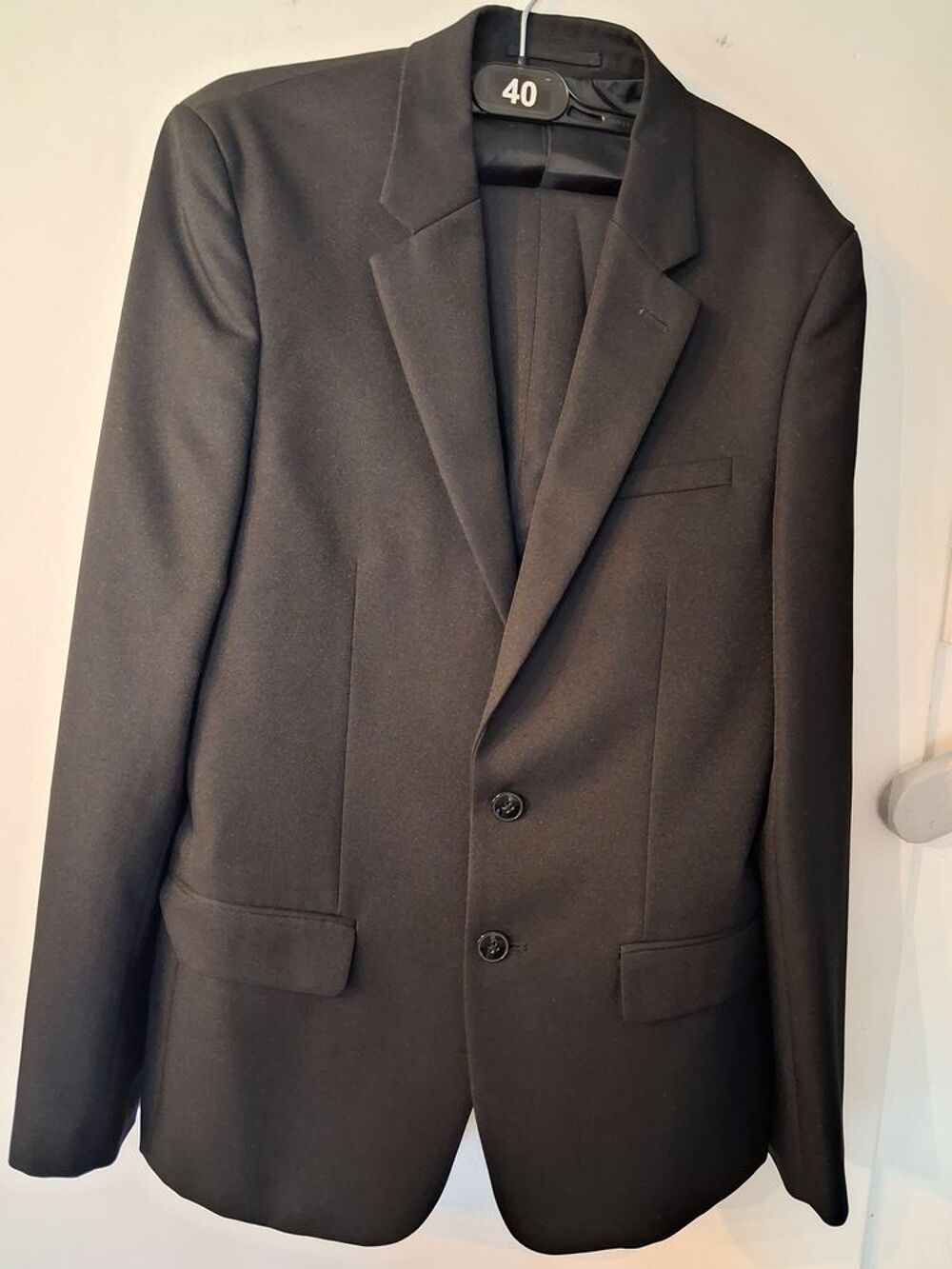 costume homme 2 pi&egrave;ces neuf T38/40 Vêtements