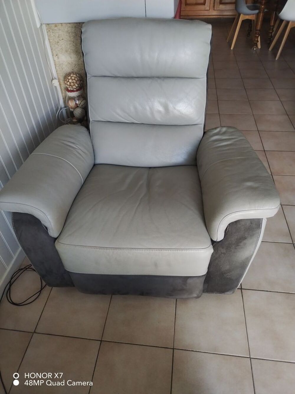 2 FAUTEUILS RELAX MANUEL CUIR Meubles