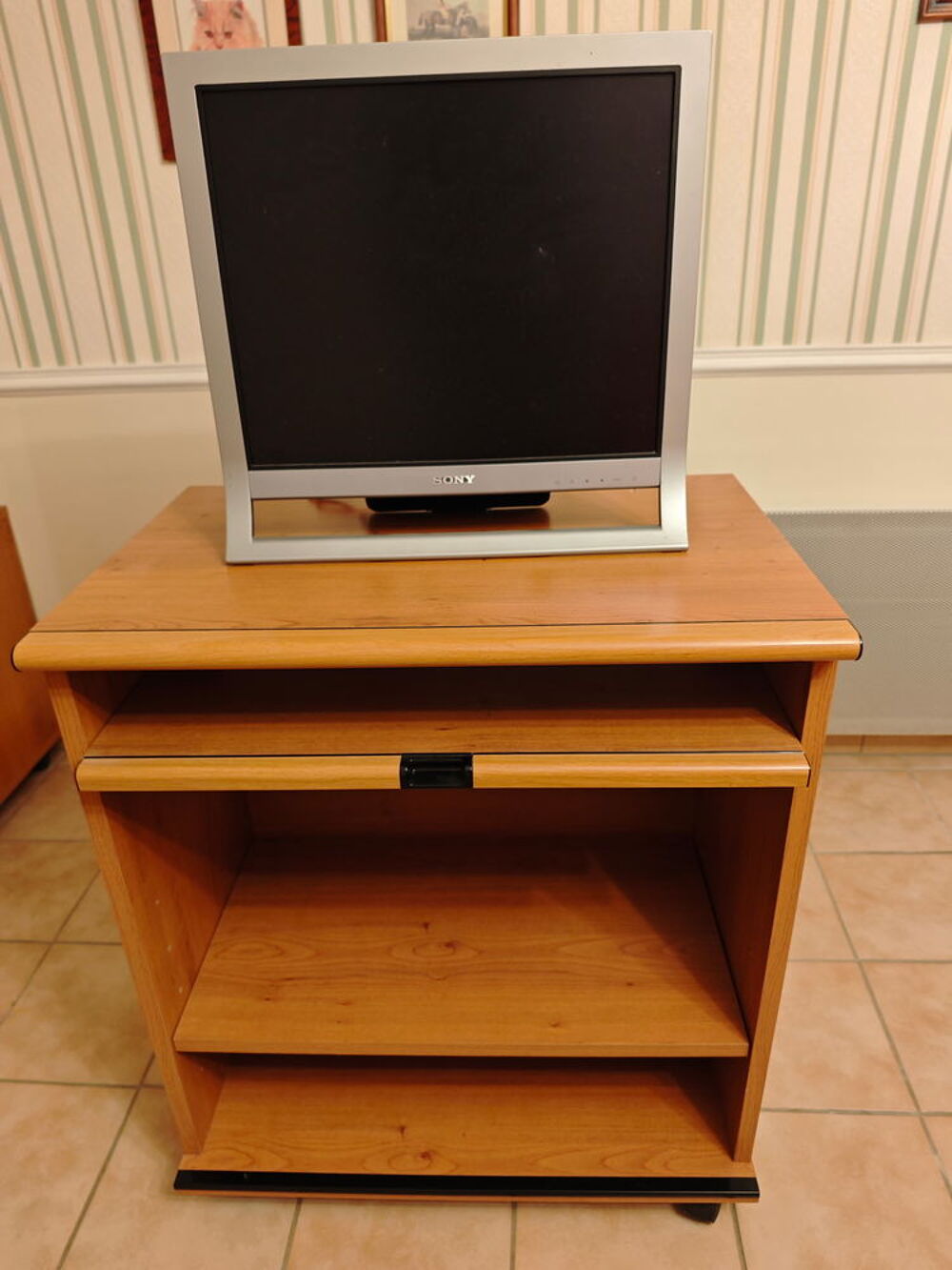 Mobilier informatique ou pour petite entreprise ou &eacute;tudiant Meubles