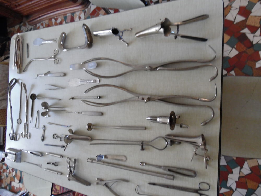 mat&eacute;riel medical ancien . 