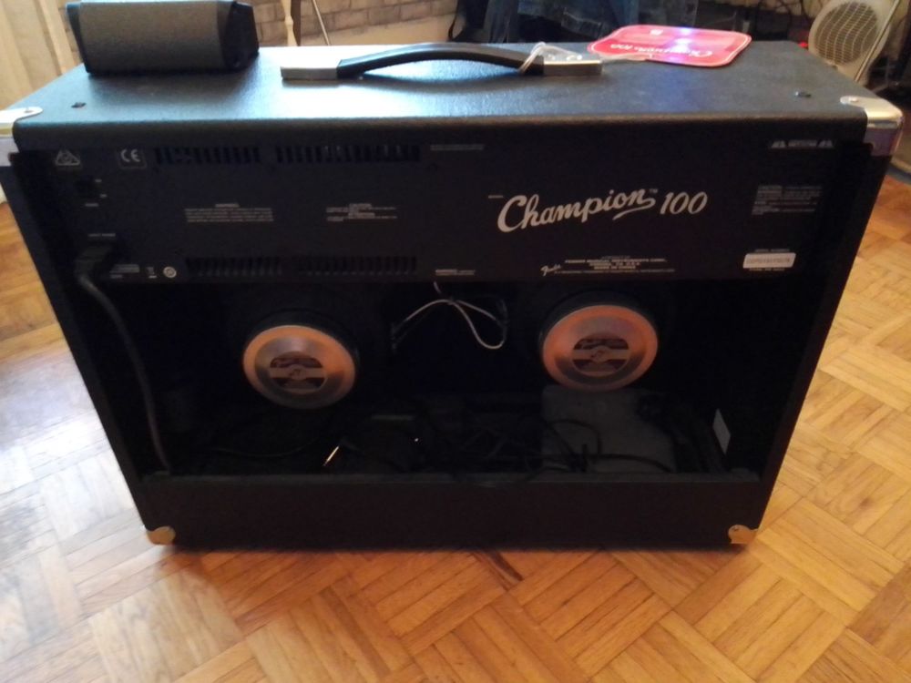 ampli guitare Fender champion 100 Instruments de musique