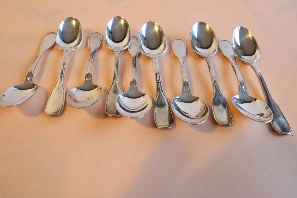 Lot de 11 Petites cuill&egrave;res argent
