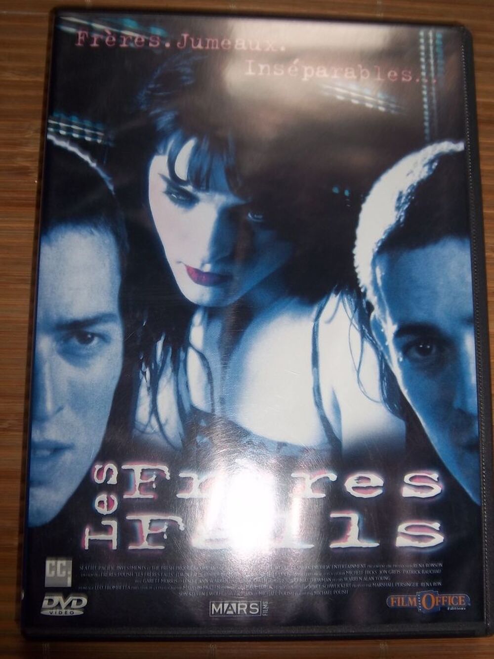 Les freres Falls cinema independant freres Polish DVD et blu-ray