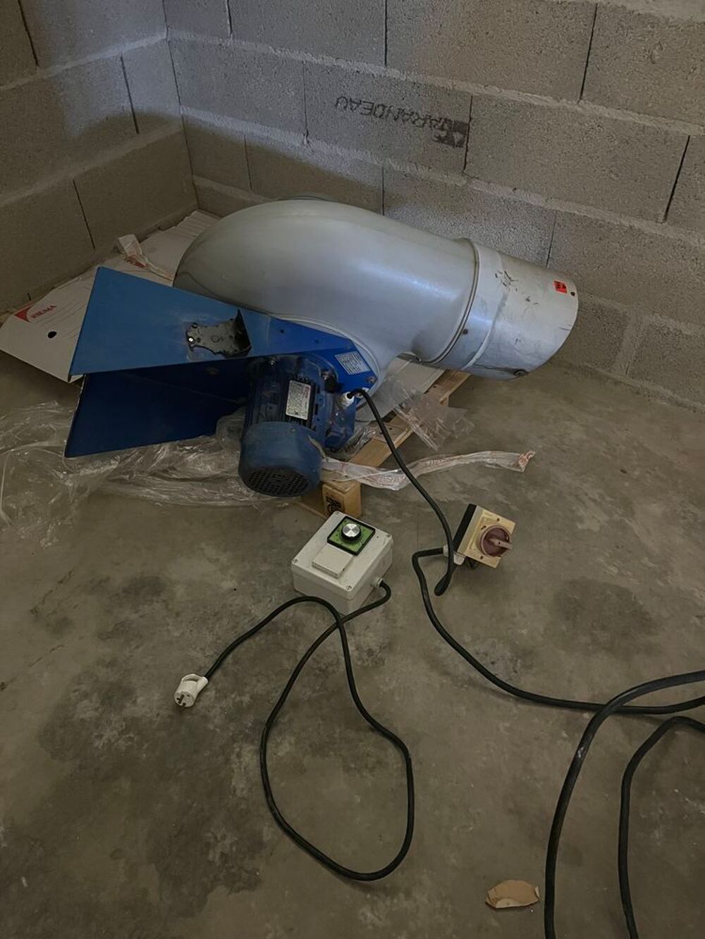 - Ventilateur avec moteur pour hotte de laboratoire Meubles