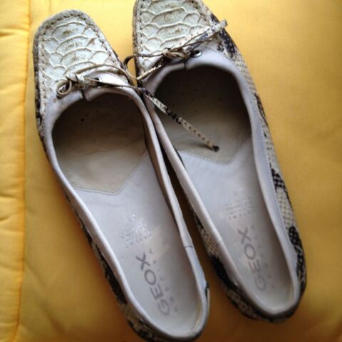 CHAUSSEURS GEOX POINTURE 39 25 Villefranche-sur-Mer (06)