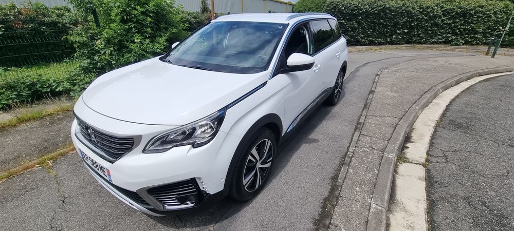 5008 1.6 BlueHDi 120ch S&S BVM6 Allure 2017 occasion 31200 Toulouse