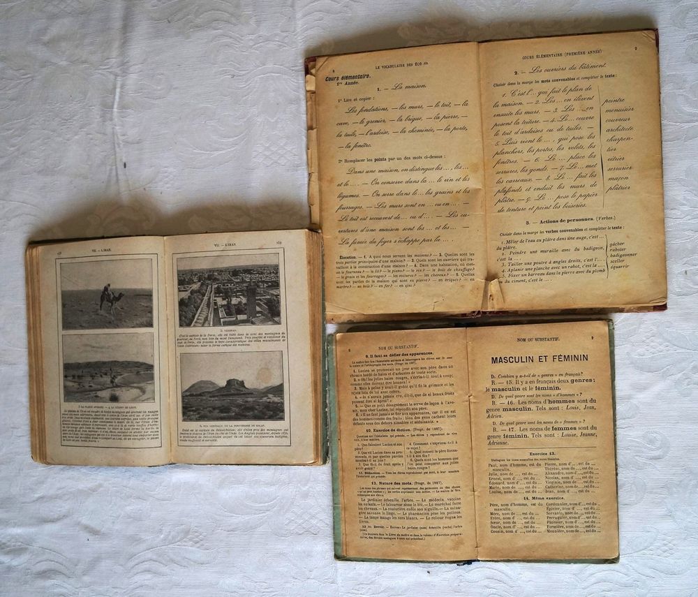 LIVRES SCOLAIRES ANCIENS DE 1908 -1911- 1928 