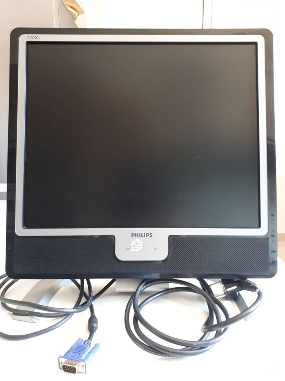 &eacute;cran PC Philips 17 pouces Matériel informatique