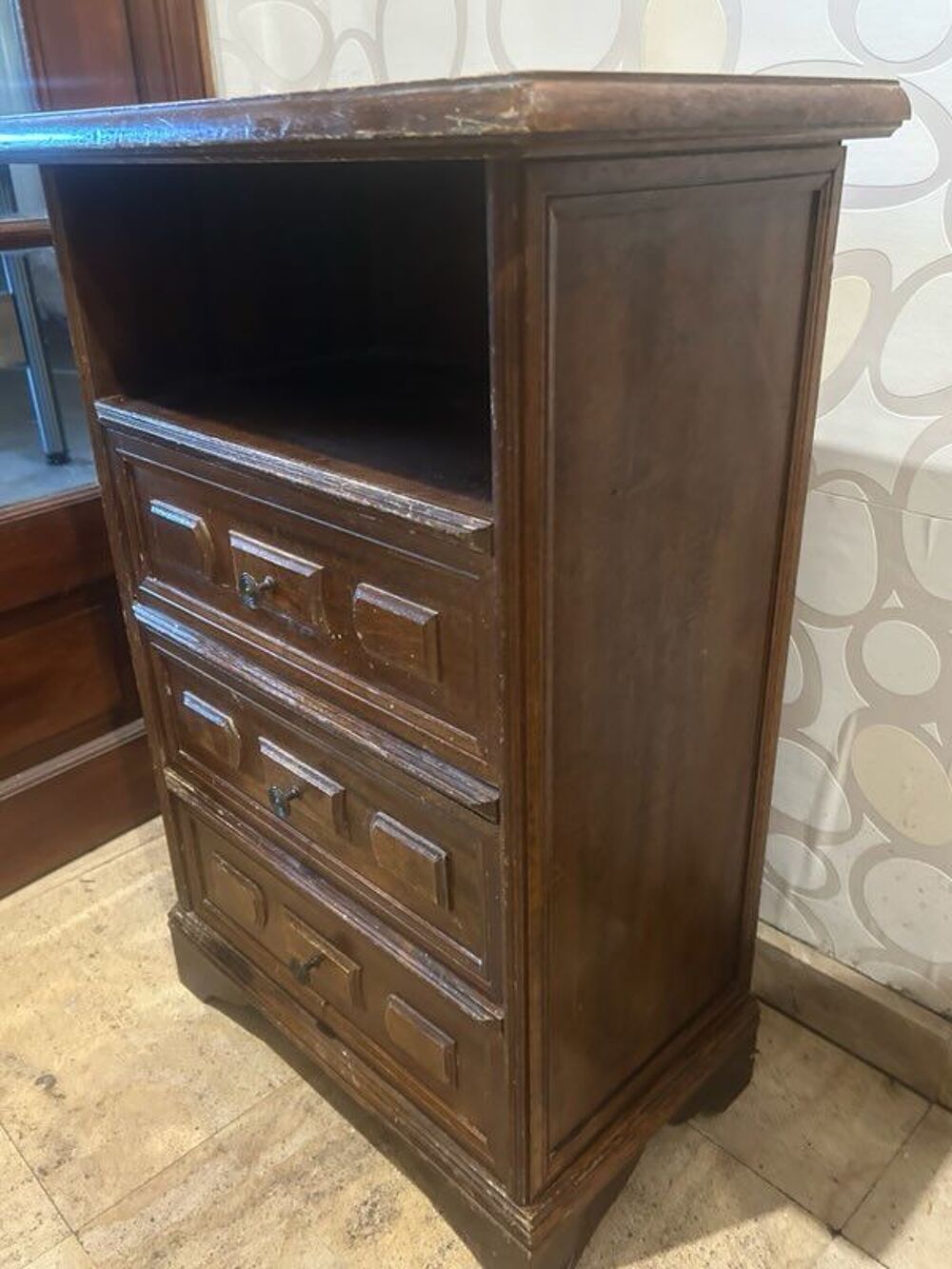petite commode ch&ecirc;ne, meuble de chevet
Meubles