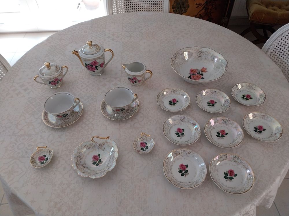 Service &agrave; th&eacute; et &agrave; desserts en porcelaine fine Colombia 1950 Décoration