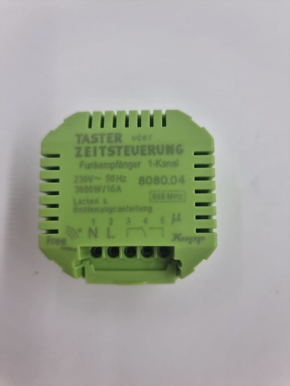 Radio r&eacute;cepteur Free-Control Matériel informatique