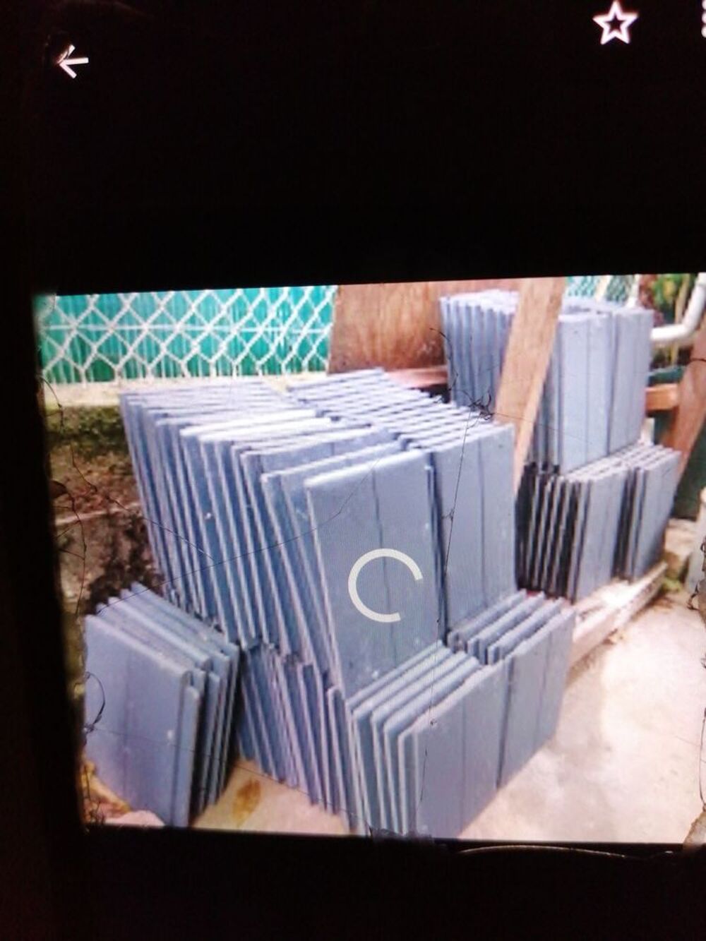tuiles en bonne &eacute;tat de couleurs grise Bricolage