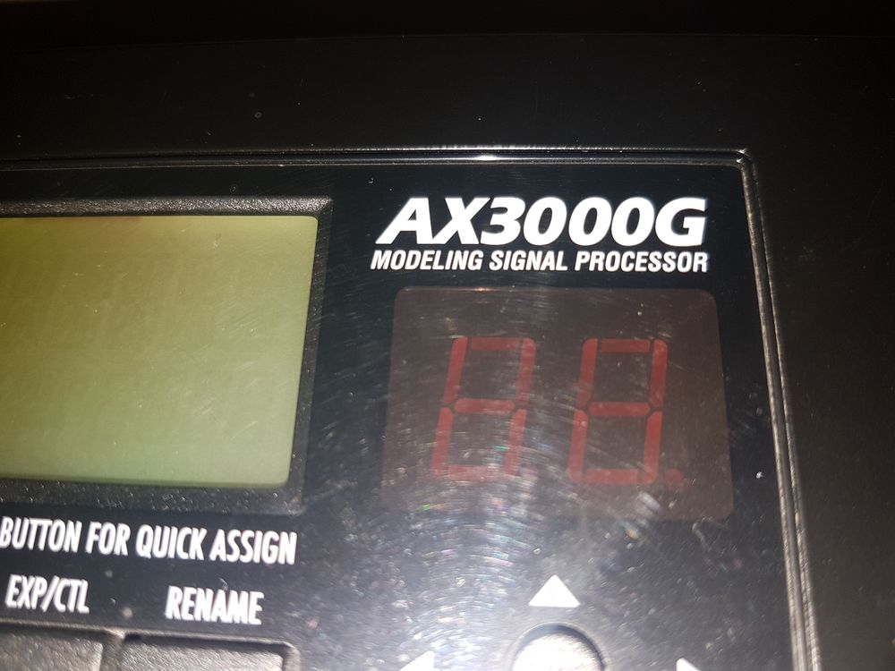 P&eacute;dalier multi-effets KORG AX3000G pour guitare Instruments de musique