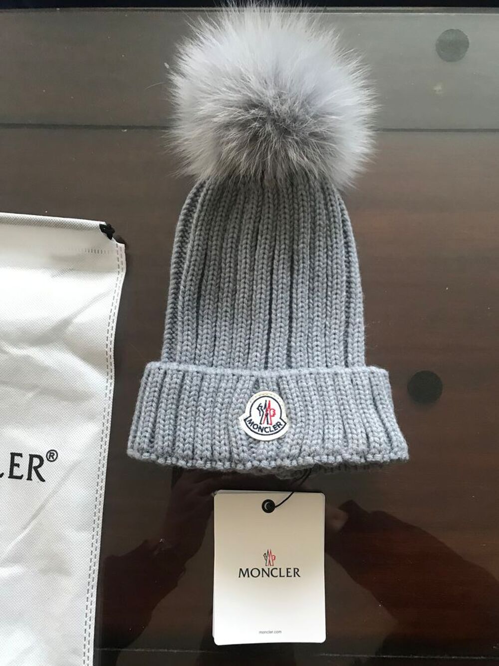 Achetez bonnet moncler occasion annonce vente Grenoble 38