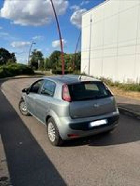 Grande Punto GRANDE PUNTO 1.3 MULTIJET 16V 90 5R EMOTION (KIT GRUAU) 2012 occasion 57280 Maizi&egrave;res-l&egrave;s-Metz
