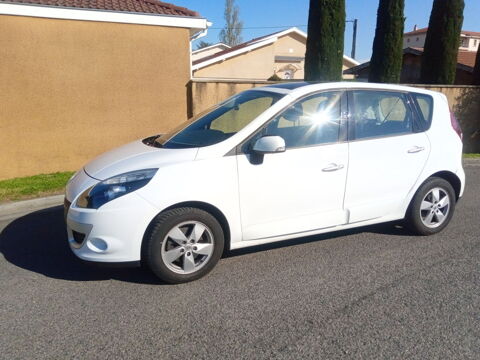 Renault Sc&eacute;nic III  occasion Saint-Bonnet-de-Mure 69720