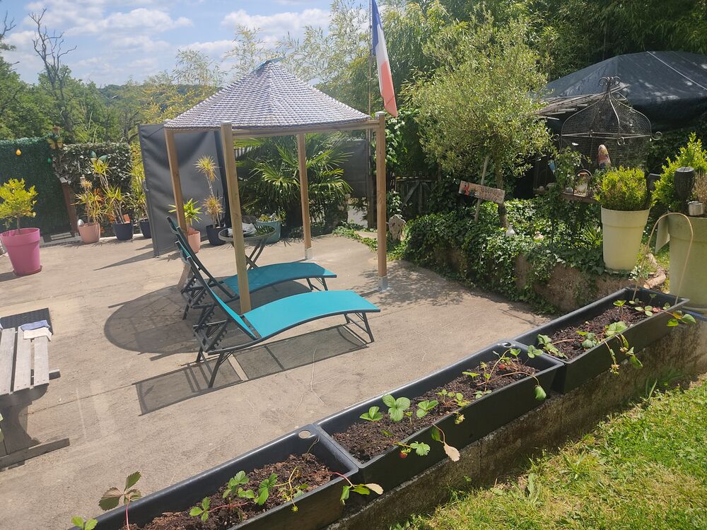 Vente Maison Maison  joliment rénovée avec véranda
Extérieurs paysagés Gouex