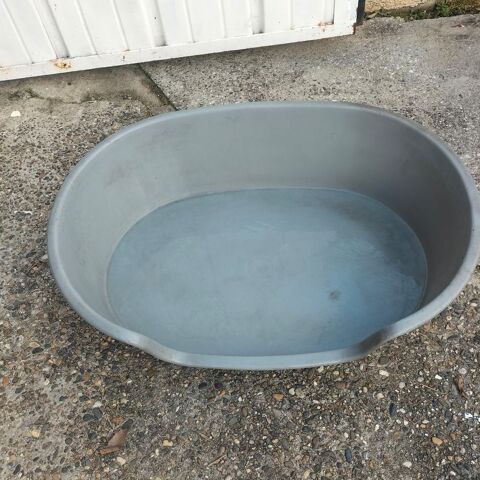 Corbeille chien 0 33600 Pessac