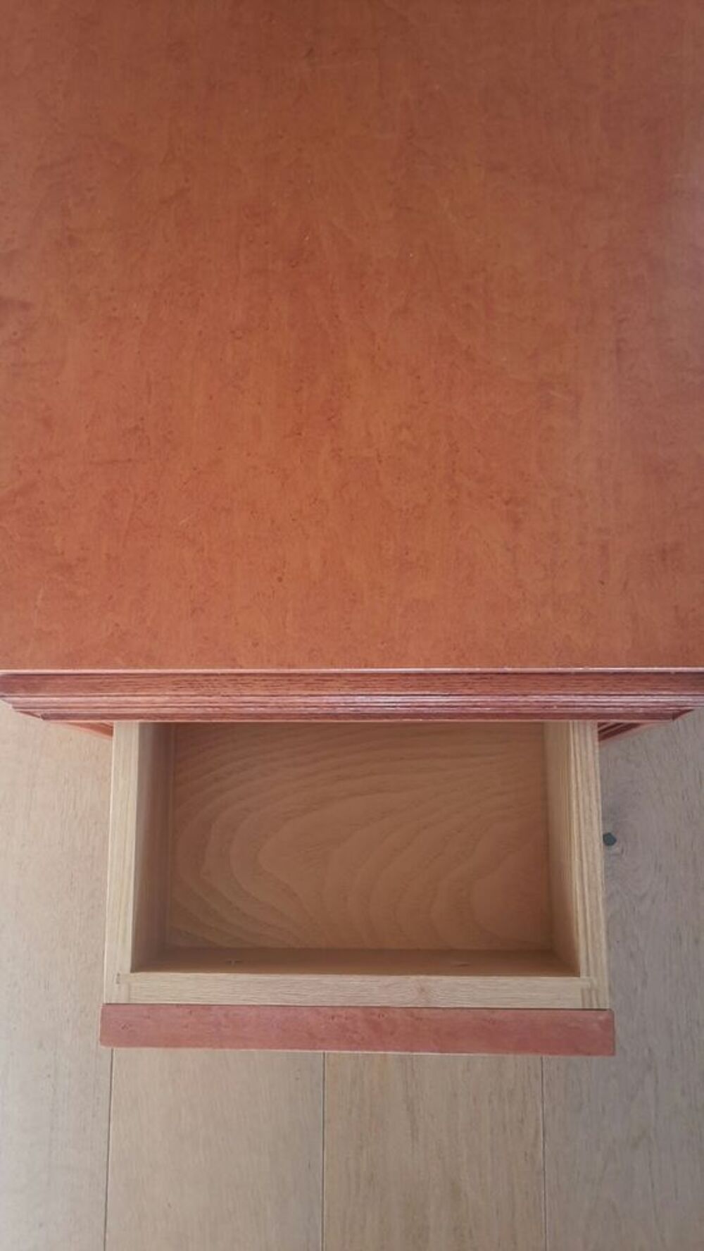 Table de nuit carr&eacute;e (45/45cm H 40cm)- Un tiroir (23/40/8 cm Meubles