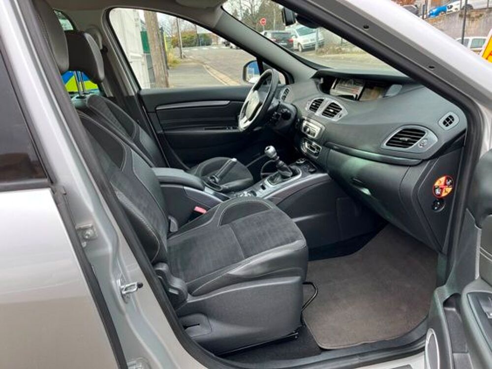 Scenic xmod Scenic Xmod dCi 110 Energy eco2 Bose Edition 2015 occasion 42700 Firminy