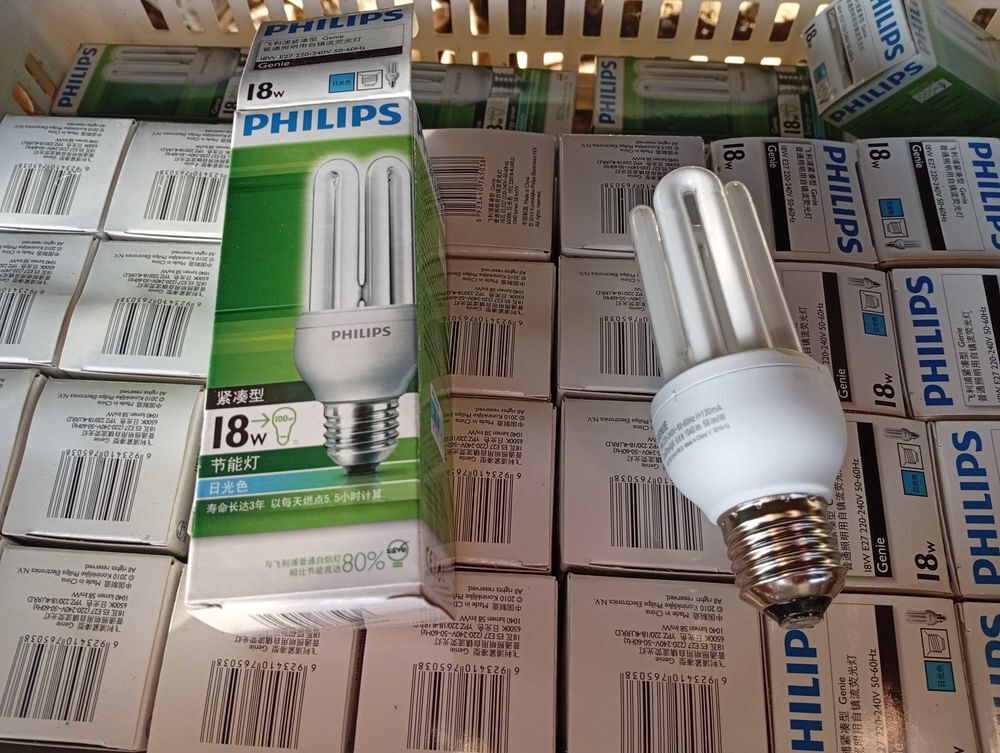 ampoules &eacute;conomiques 18 w Bricolage