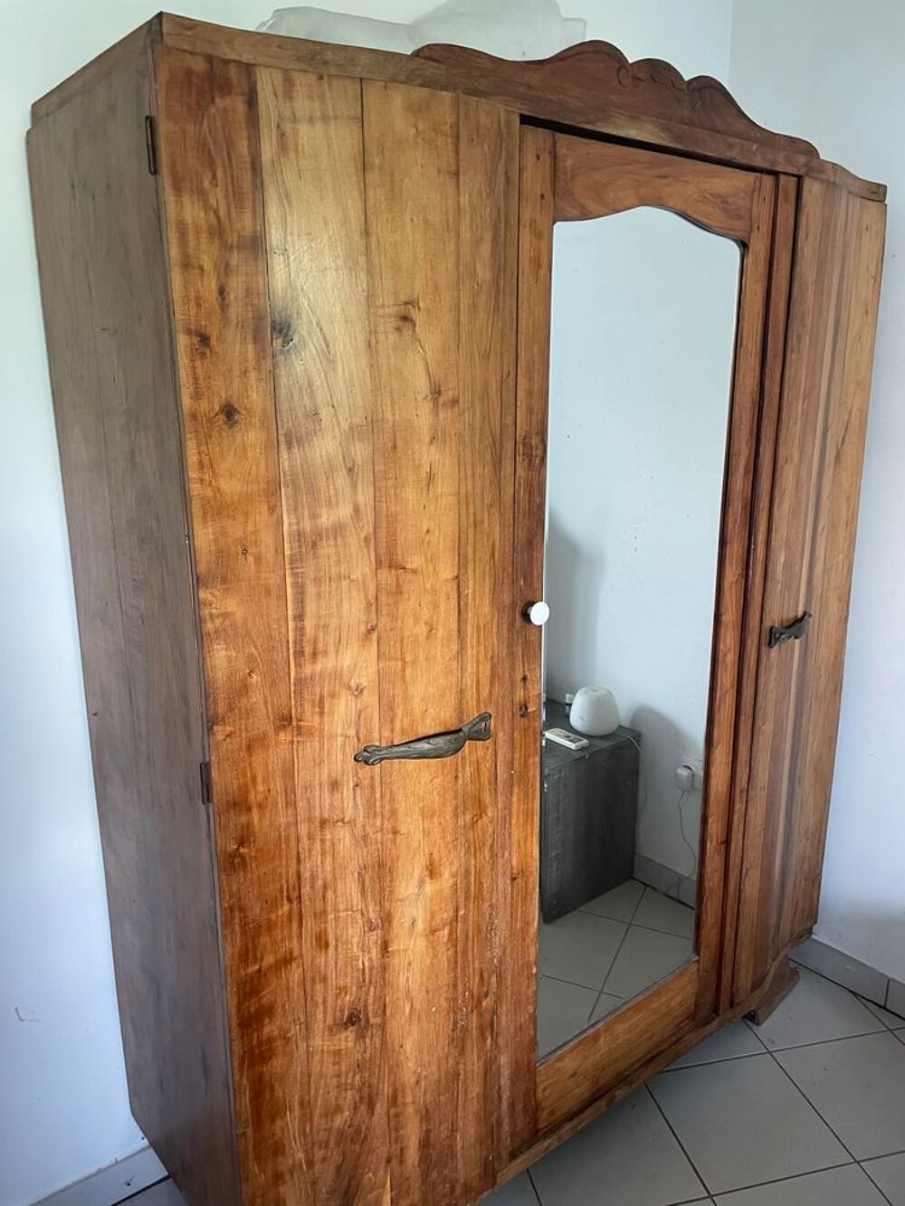 Armoire en tamarin Meubles