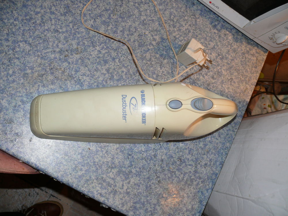 aspirateur black et decker Electroménager