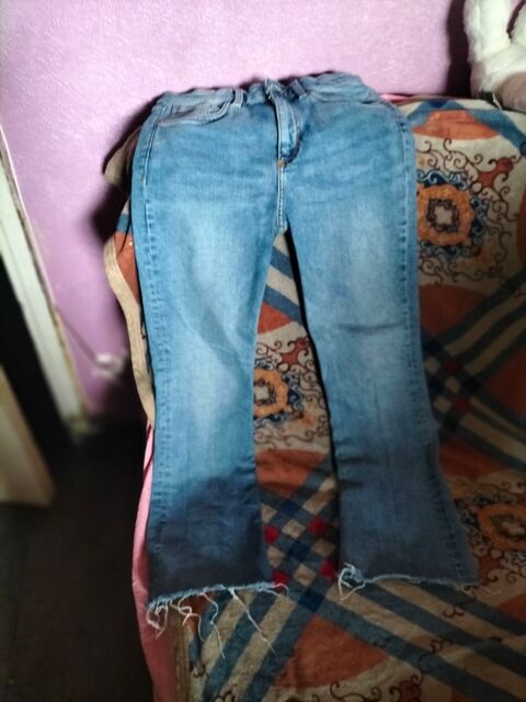 Jean Zara évasé stretch taille 38 W28 très bon état 9 Cachan (94)