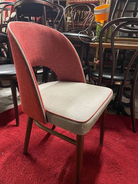 8 Chaise Vauzelle Opale assise paisse et dos garni bicolores Silver/Ruby 75003 Paris