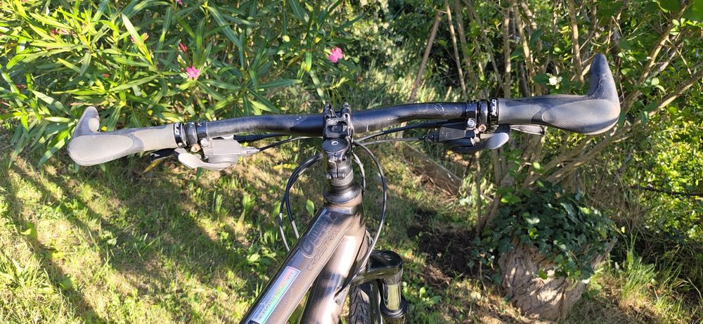 VTC Specialized Cross Trail Vélos